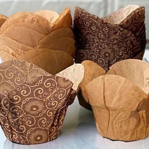 50 Muffins/Cupcakes paper liners, Natural and Brown Mariposa print, Disposable Cupcakes Wraps, Lotus Style Cups
