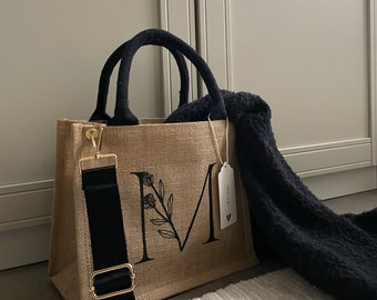 SMALL Personalized Tote bags, Burlap, Jute beach bag, Mommy bag, Personalized gift, Gift bag, Cabas with text to customize