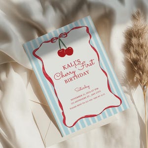 Cherry erste Geburtstagseinladung, sie ist die Kirsche an der Spitze, 1. Geburtstagsfeier, Kinder rote Schleife einladen, bearbeitbare Canva-Vorlage, digitaler Download