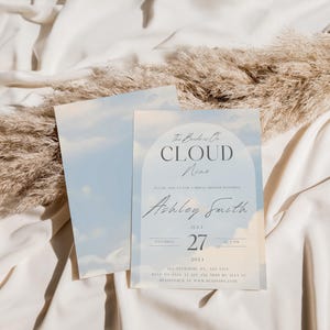 Invitación para despedida de soltera "Bride is On Cloud Nine", invitación con cielo azul suave y nubes para novia, plantilla Canva personalizable, digital e imprimible
