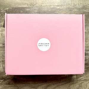 Cajas de estudio con borlas bíblicas. Chica, lee tu Biblia también. Caja de regalo cristiana. Diario bíblico. Estudio bíblico diario. Escrituras diarias.