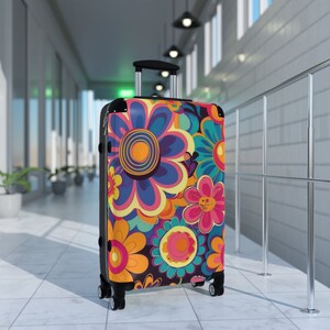 Floral Rolling Suitcase: Polycarbonate Carry-On Luggage