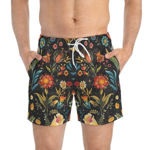 Bañador floral: un traje de baño moderno para hombre con cintura ajustable.