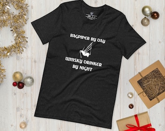 Dudziarz w dzień, pijący whisky w nocy | Koszulka z humorem dudziarza