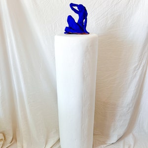 Custom Round Cylinder Plaster Plinth