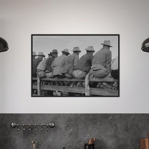 West Texans auf Zaun Vintage Schwarzweiß Foto Premium Matte Papier Schwarz Kiefer Holzrahmen Poster Wanddekoration VERSCHIEDENE GRÖSSEN