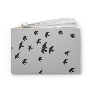 Bolso de mano de cuero vegano Rectángulo Muñequera Bolso de mano Patrón Saffiano Acabado Silueta Pájaros negros Pájaro volador Diseño de vuelo Bolso