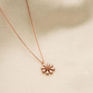 Dainty 925 Sterling Silver Daisy Necklace, Minimalist Daisy Necklace, Flower Necklace, Cute Daisy Necklace, Christmas Gift For Her