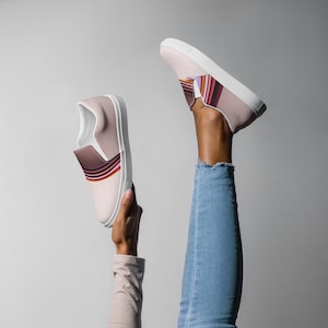 Unique Design - Women’s slip-on canvas shoes