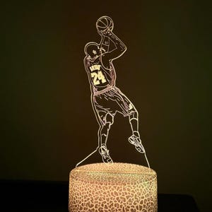Kobe Bryant LED Lamp – Basketball Night Light – Lakers Fan Gift – Sports Desk Lamp – Bedroom or Man Cave Decor