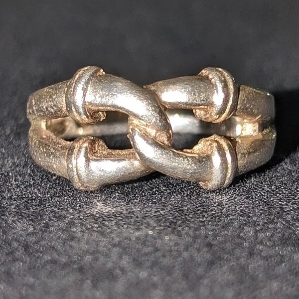 Vintage 925 Sterling Silver Knotted  Ring Double Horseshoe Size 6.75