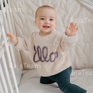 Personalized Baby Name Sweater for Newborns, Ideal for Baby Showers zdjęcie 4