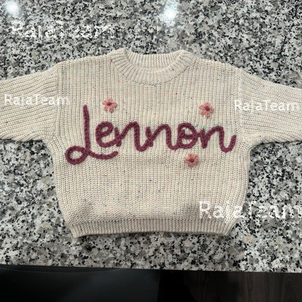 Hand-Embroidered Personalized Baby Name Sweater for Newborns: Delightful Baby Shower or Birth Gift!