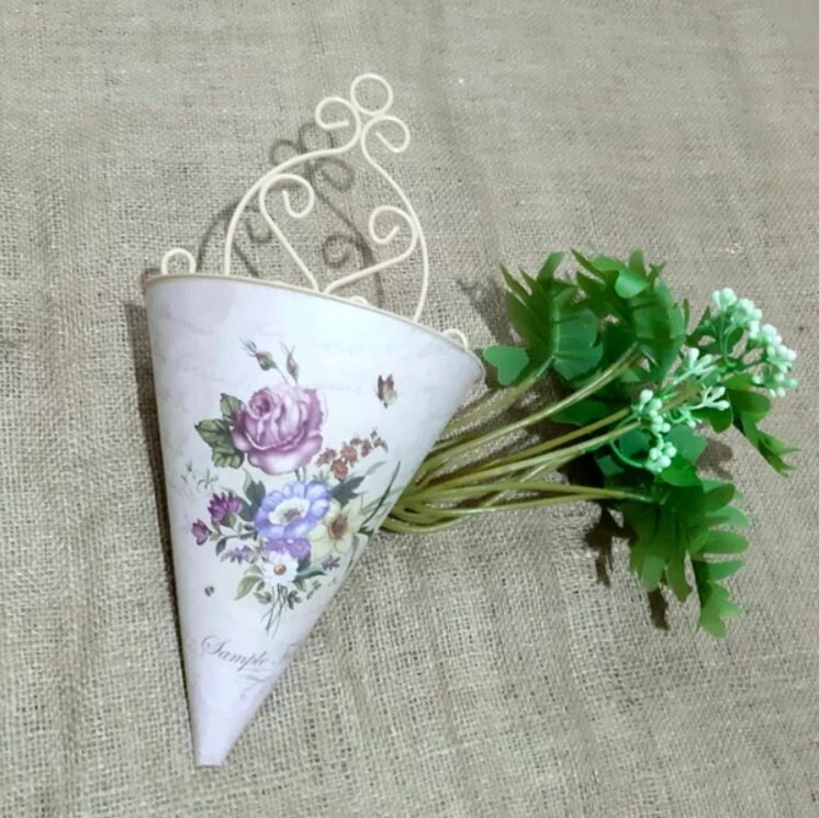 Wall Mounted Plastic Flower Vase Hanging Pot Vintage Triangle Etsy