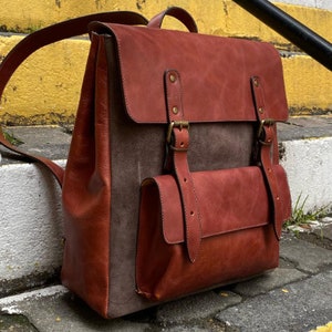 Handmade 100% Leather Stylish Backpack (Leda)