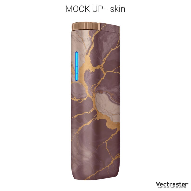 Puede incluir: Un dispositivo rectangular con un dise&ntilde;o similar al m&aacute;rmol en tonos morado, beige y dorado. El dispositivo tiene una parte superior dorada y un indicador de luz azul. El texto "MOCK UP - skin" est&aacute; en la parte superior.