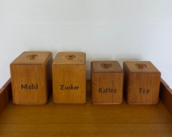 Mid Century Vorratsdosen Set 4 Danish Design Dosen aus Holz (Mehl, Zucker, Kaffee, Tee) 70er Vintage