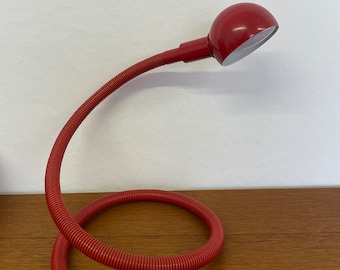 Hebi Snake Lampe von Isao Hosoe für Valenti 70er Jahre Tischlampe Leuchte Schlange rot Mid Century Vintage