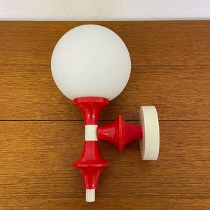 Richard Essig wall lamp / wall lamp made of glass and plastic in red and white 70s Mid Century Vintage