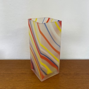 Colorful vintage vase by Spinnrad made of mouth-blown glass from a Chinese glassblower 80s