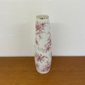 Vintage PMR Bavaria Jaeger & Co. Vase made of porcelain pink floral with gold rim Mid Century
