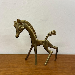 Large (20.5 cm) Walter Boss horse / foal figurine made of brass 50s 60s Mid Century Vintage