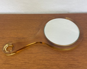 Miroir à main du milieu du siècle avec côté normal et agrandi en plastique jaune-brun vintage des années 70