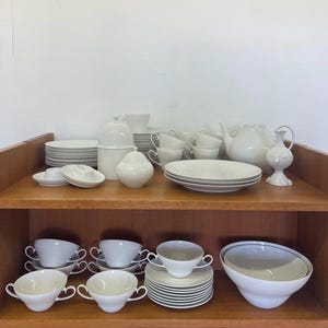1/60 Rosenthal &quot;Romance&quot; tableware by Björn Wiinblad made of porcelain with fine pattern 70s Mid Century Vintage