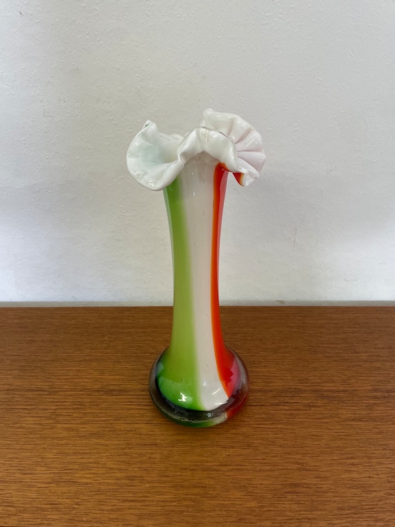 イタリア製　オレンジのガラス花瓶 グリーン、ホワイト、オレンジのムラーノガラス製イタリア花瓶