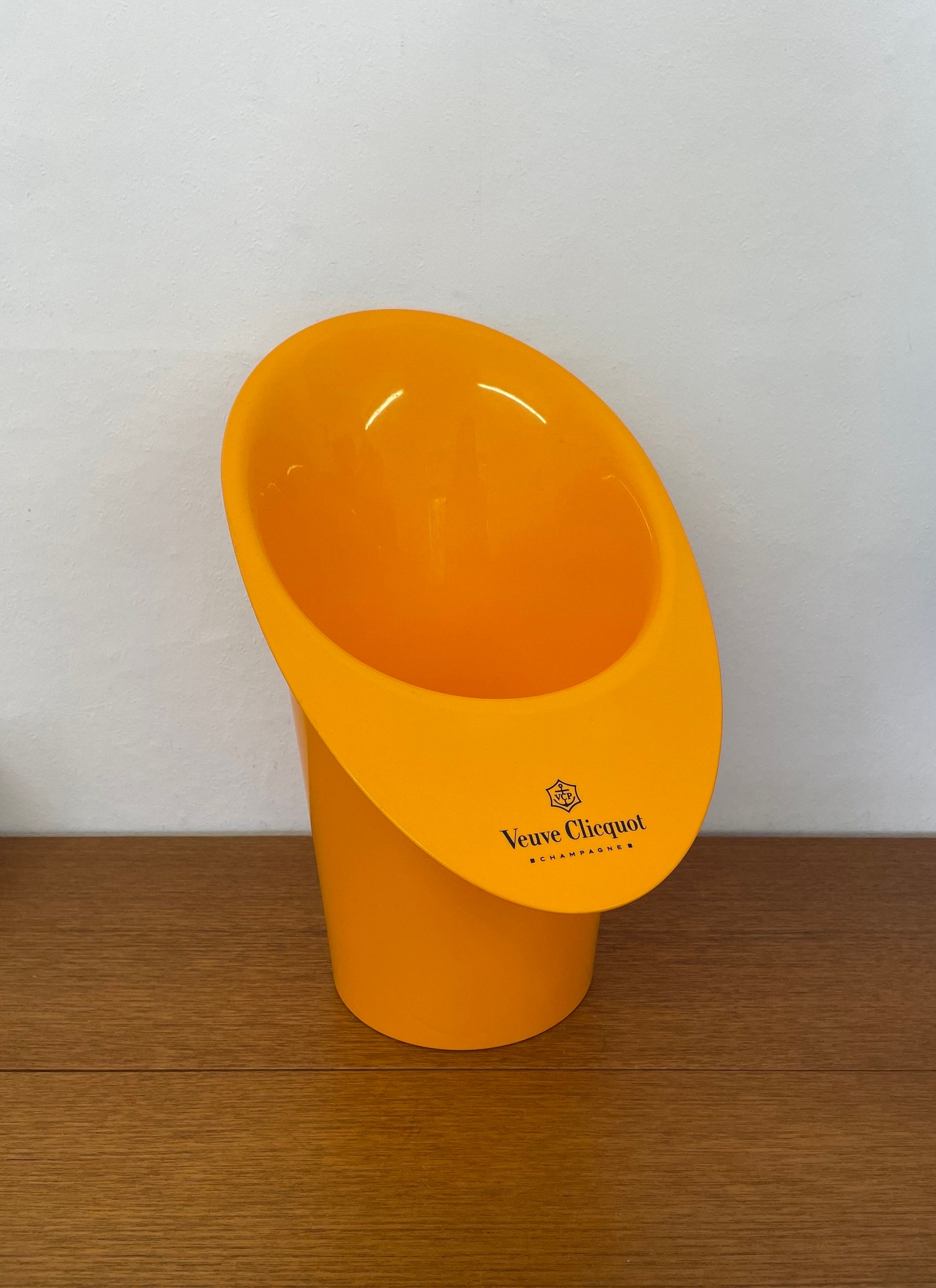 Mgi exclusive cubo basura