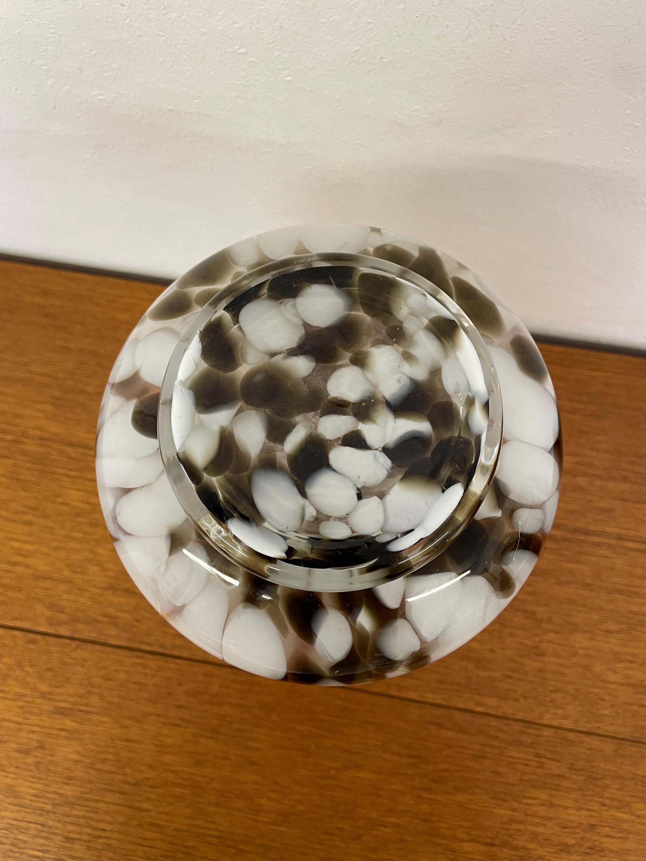 白と茶色のムラーノガラスの花瓶、60年代、70年代、ミッドセンチュリー