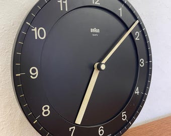Braun ABK 30 Wall Clock / Clock Model 4861 by Dietrich Lubs