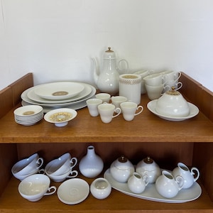 1/40 Rosenthal “Romance” tableware by Björn Wiinblad made of porcelain with a fine pattern, 70s Mid Century Vintage