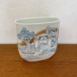Porcelain vase 3541/14 by Björn Wiinblad for Rosenthal Studio Linie 70s Mid Century Vintage