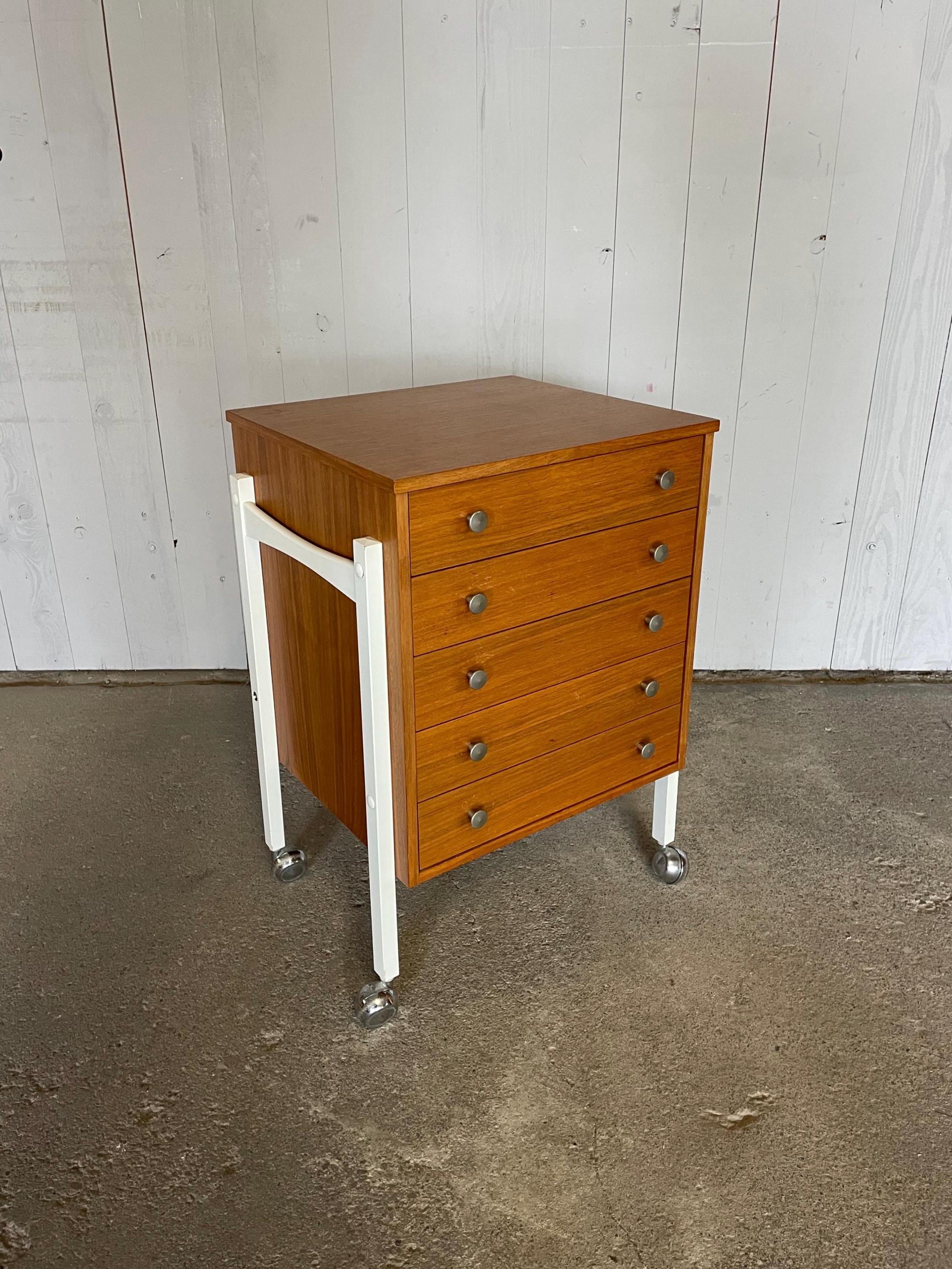 Mid Century chest of drawers with 5 drawers / small wooden cabinet on wheels 60s vintage