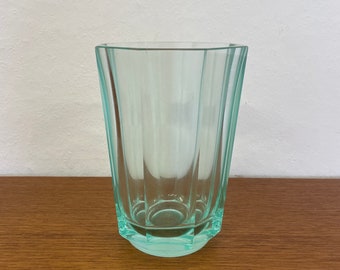 Achteckige Vintage Vase aus massivem Glas in türkis/blau-grün