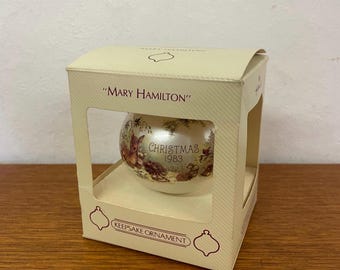 Hallmark “Mary Hamilton” Christmas bauble from 1983 in original packaging 80s vintage