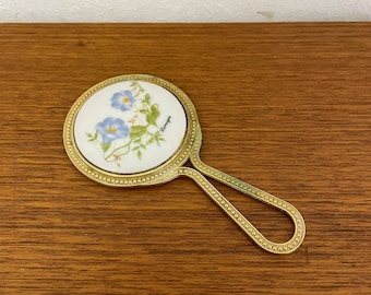 Noble miroir de poche / miroir à main en porcelaine de Limoges vintage aux fleurs bleues