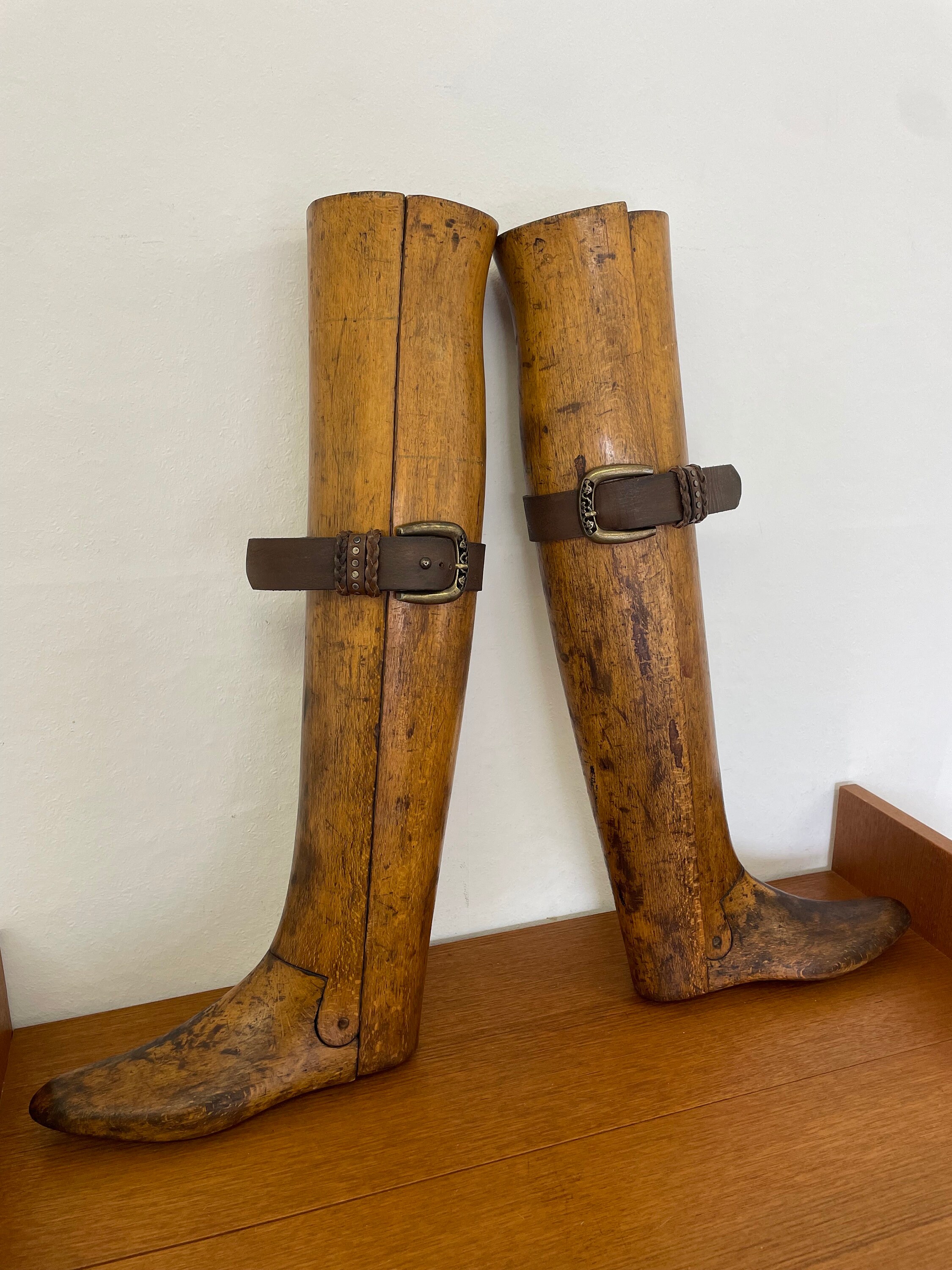 50 STIVALI DA cowboy in legno ritagli in miniatura per artigianato fai
