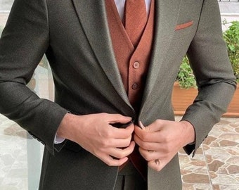 Olive Green 3-Piece Suit: Men&#39;s Wedding Tuxedo, Peak Lapel
