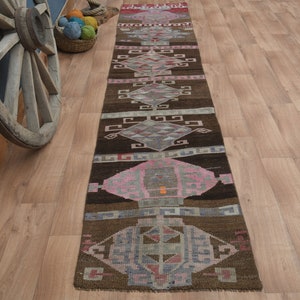Handmade Wool Runner Rug: Vintage Turkish Oushak, Brown & Pink (2&#39;3x11&#39;4 ft)