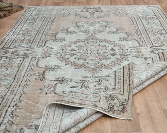 6x9'9 Vintage Oushak Rug: Bohemian Turkish Wool Rug