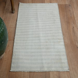 Vintage Turkish Oushak Rug: Handmade Wool Entry Mat (1.6x3 ft)