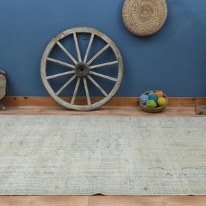 Distressed Beige Wool Rug (6&#39;3x9&#39;2 ft): Handmade Turkish Vintage Rug