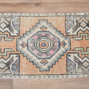 1.4x2.4 ft, ORANGE VINTAGE RUG, Turkish Rug, Handmade Rug, 2x3 Small Rug, Orange Pink, Entryway Rug, 70&#39;s Rug, Rich Pattern, Antique Carpet