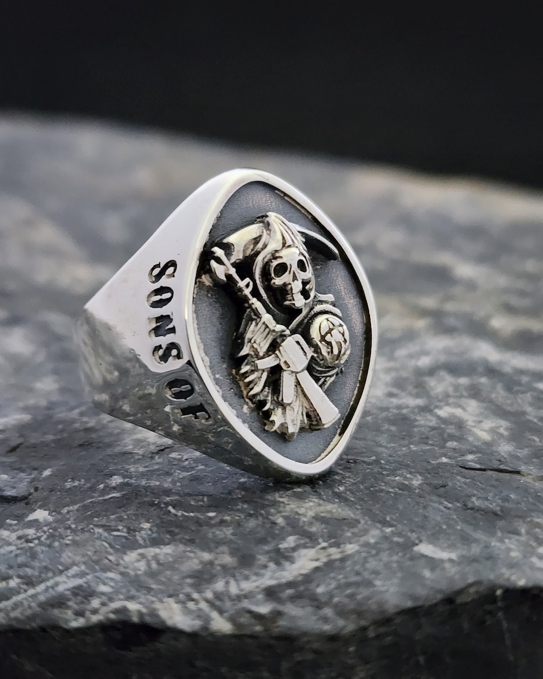 Anello Da Uomo Con Teschio Massonico In Acciaio Inox, Anello Con Teschio Da Vampiro, Per Halloween, Per Motociclisti, Stile Gotico Con Teschio Di Demoni, T1/2, Metallo