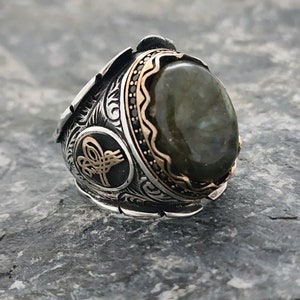 Handmade Men Ring , Labradorite Men's Ring , Natural Labradorite Stone Ring , Oval Gemstone Ring , 925k Sterling Silver Ring , Gift For Him