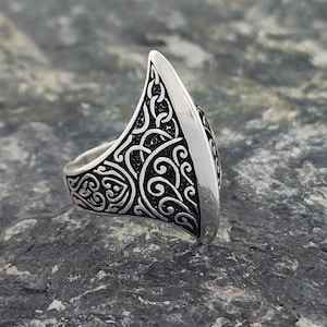 Viking Ax Hammer Ring Unique Quality 925 Sterling Silver Ring.