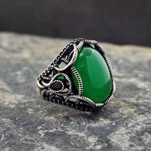 Jade Stone 925 Sterling Silver Mens Ring, With Oval Green Quartzite Jade Stone Men&#39;s Ring, Handmade Sterling Silver, Jewelry Gift For Mens
