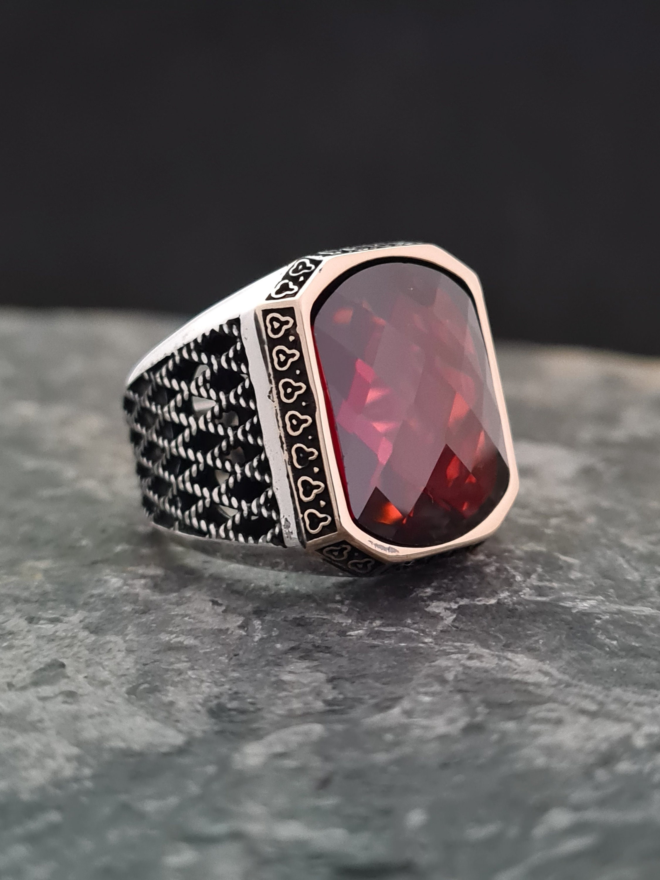 ガーネットストーンリング：ハンドメイド925スターリングシルバー酸化